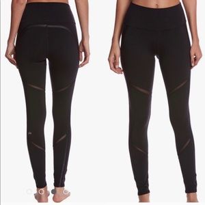 Alo Yoga Black Leggings mesh detail